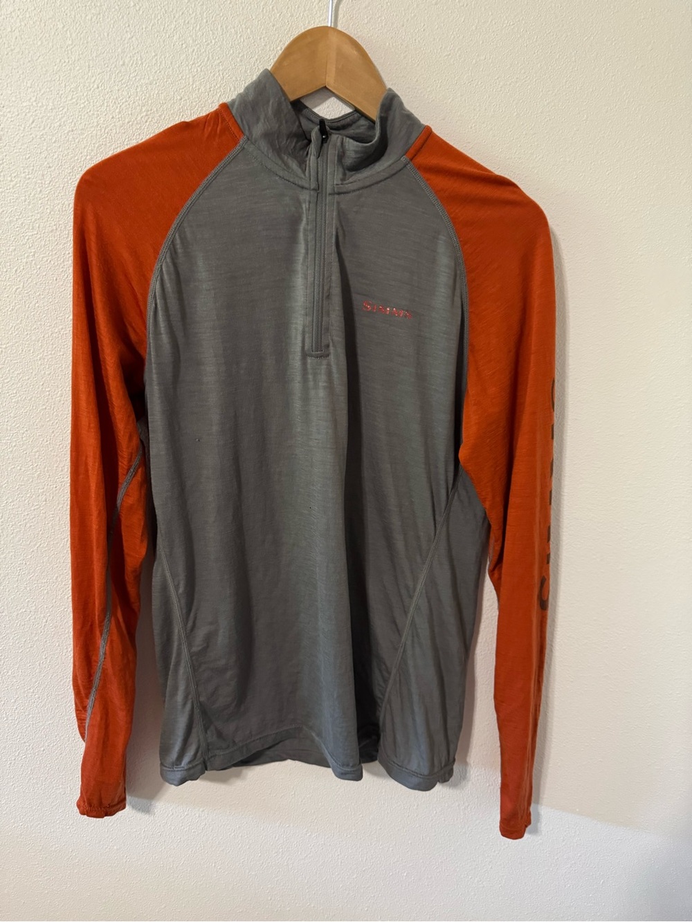 Simms Merino Wool 1/4 Zip Long Raglan Sleeve Tee Orange Gray Light Fishing-Small